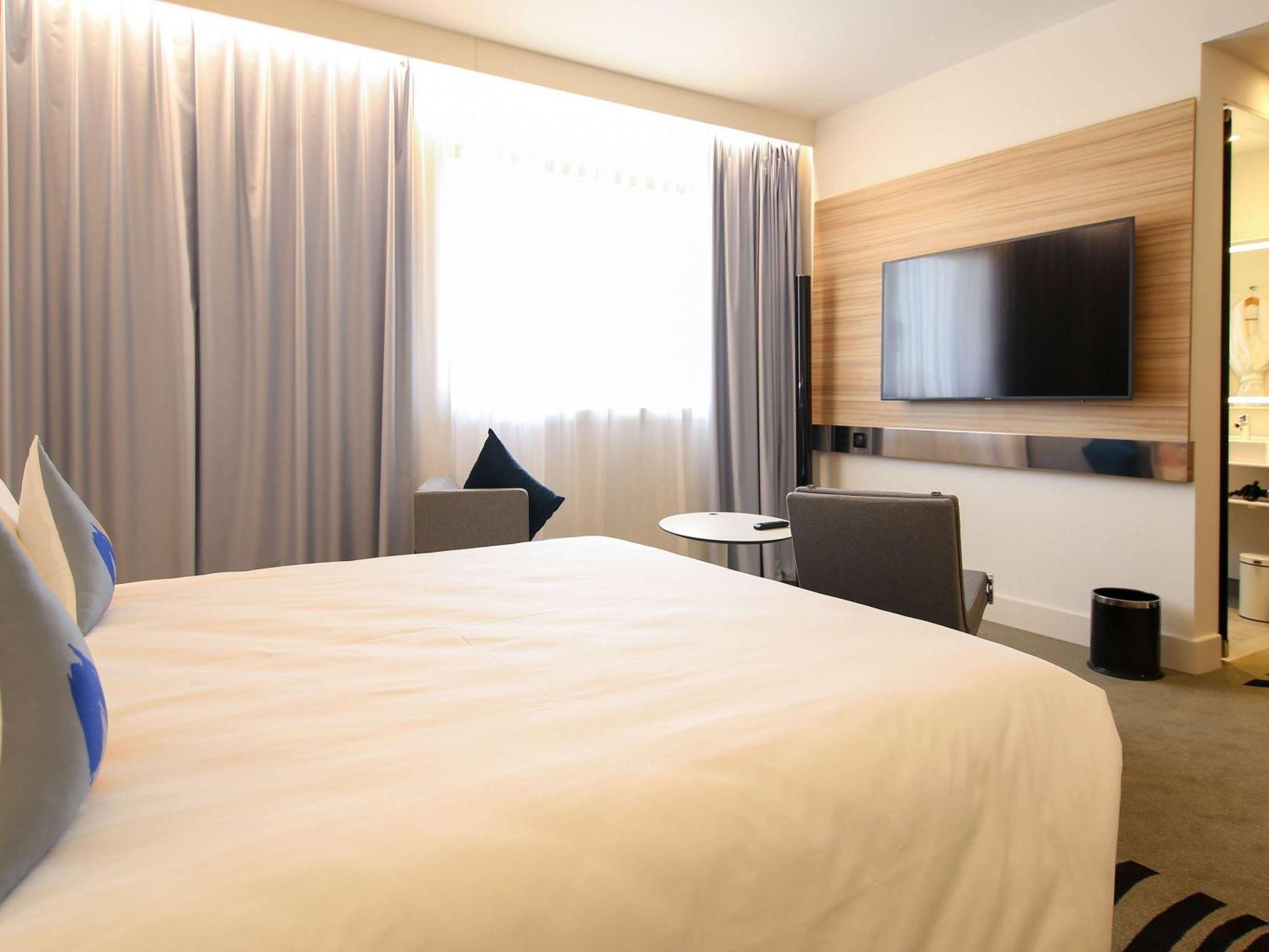 Novotel Tunis Lac Exterior photo